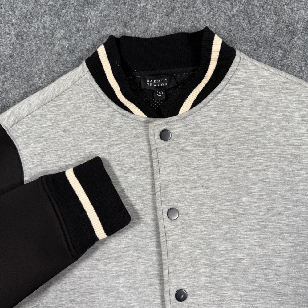 Barneys New‎ York Jacket Small Gray Black Varsity Baseball Snap Front Flaw Men's